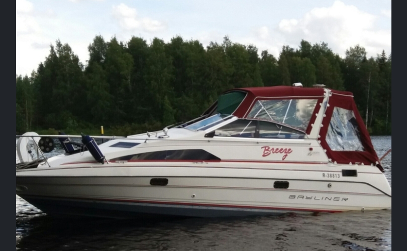 Bayliner 2651-kuva-1
